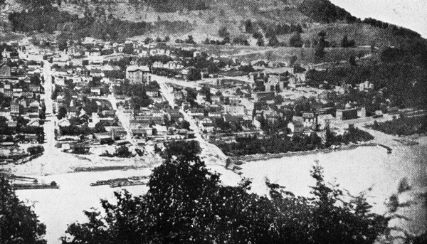 Aerial view of East Liverpool, Ohio